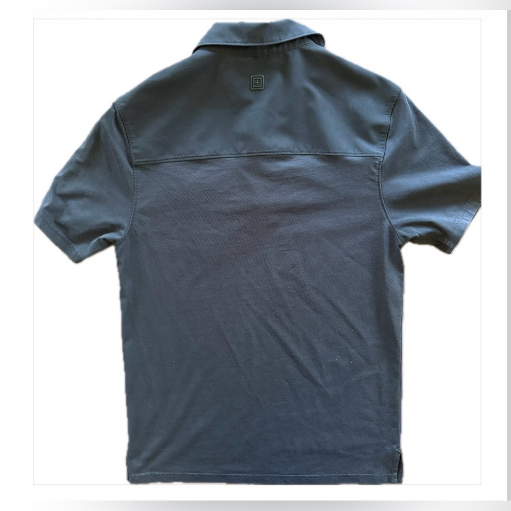 5.11 Tactical Men's Black Short Sleeve Polo Shirt Small Axis - Picture 2 of 6